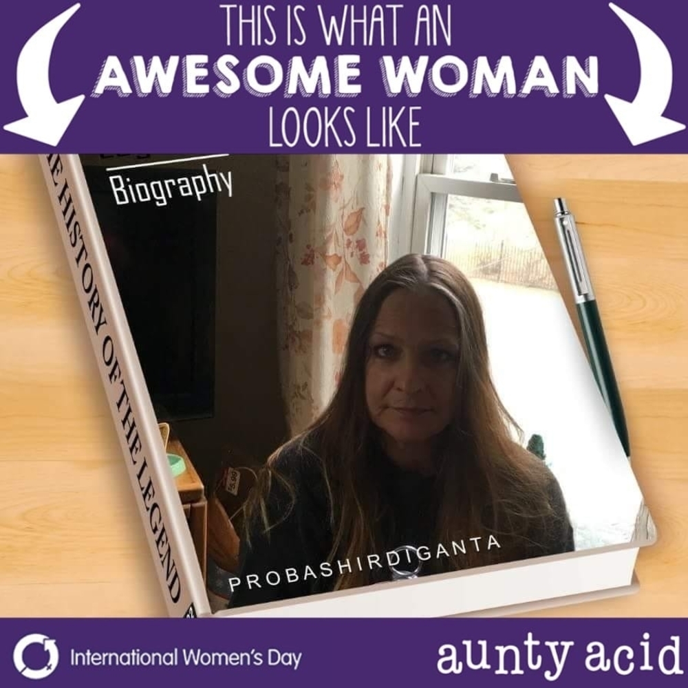 Meet your Posher, Lynn